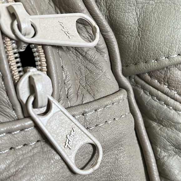 Talon Dual Zipper Soft Leather Duffle Bag Luggage Overnight  Gym Vintage - Picture 14 of 14